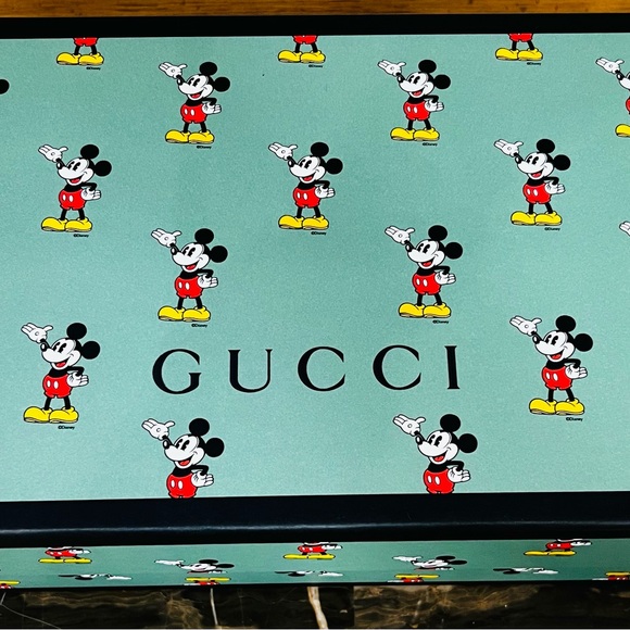 Authentic Gucci Disney G35 trainers - Picture 5 of 6